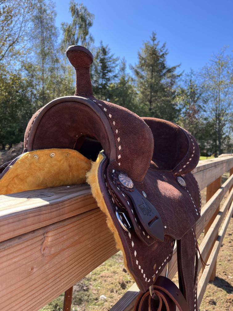 Custom Barrel Saddle